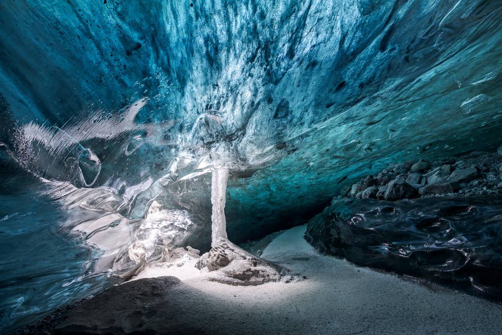 Cueva de hielo 8320
